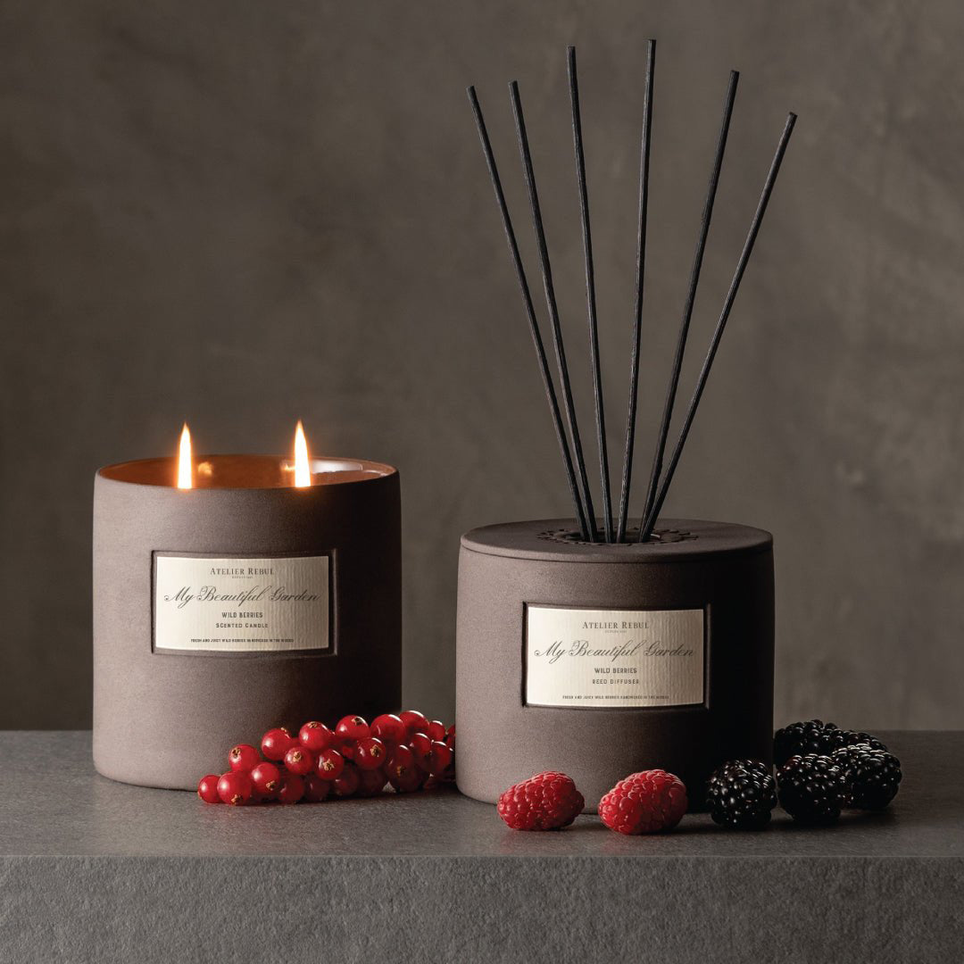 Wild Berries Scented Candle 600g